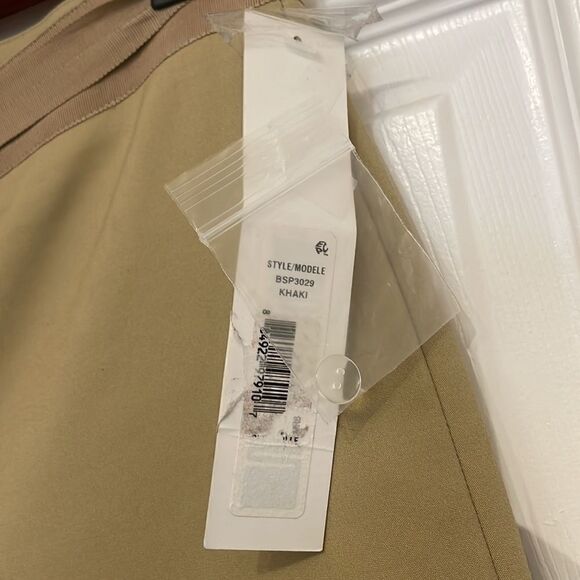 Badgley Mischka Khaki Ankle Length Pants, NWT. - Picture 4 of 10